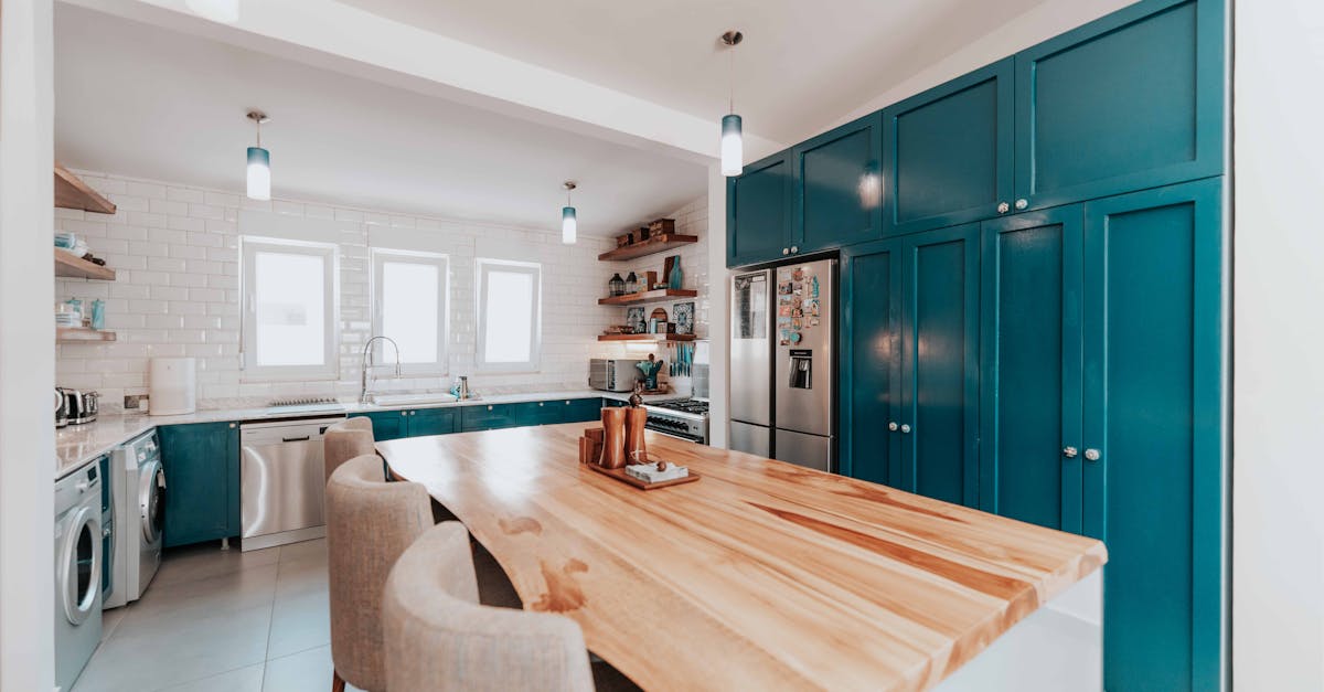 Eco-Friendliness of Plywood Compared to MDF in Cabinet Making