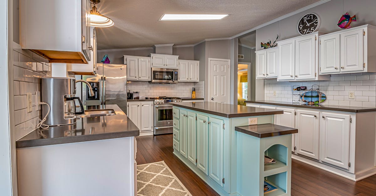 The Impact of Hardware Choices on Traditional Cabinet Design